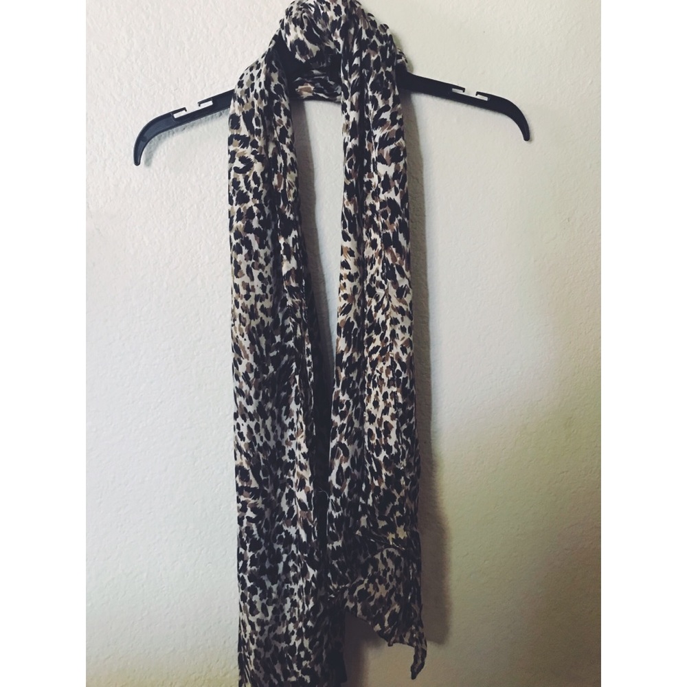 Animal print scarf